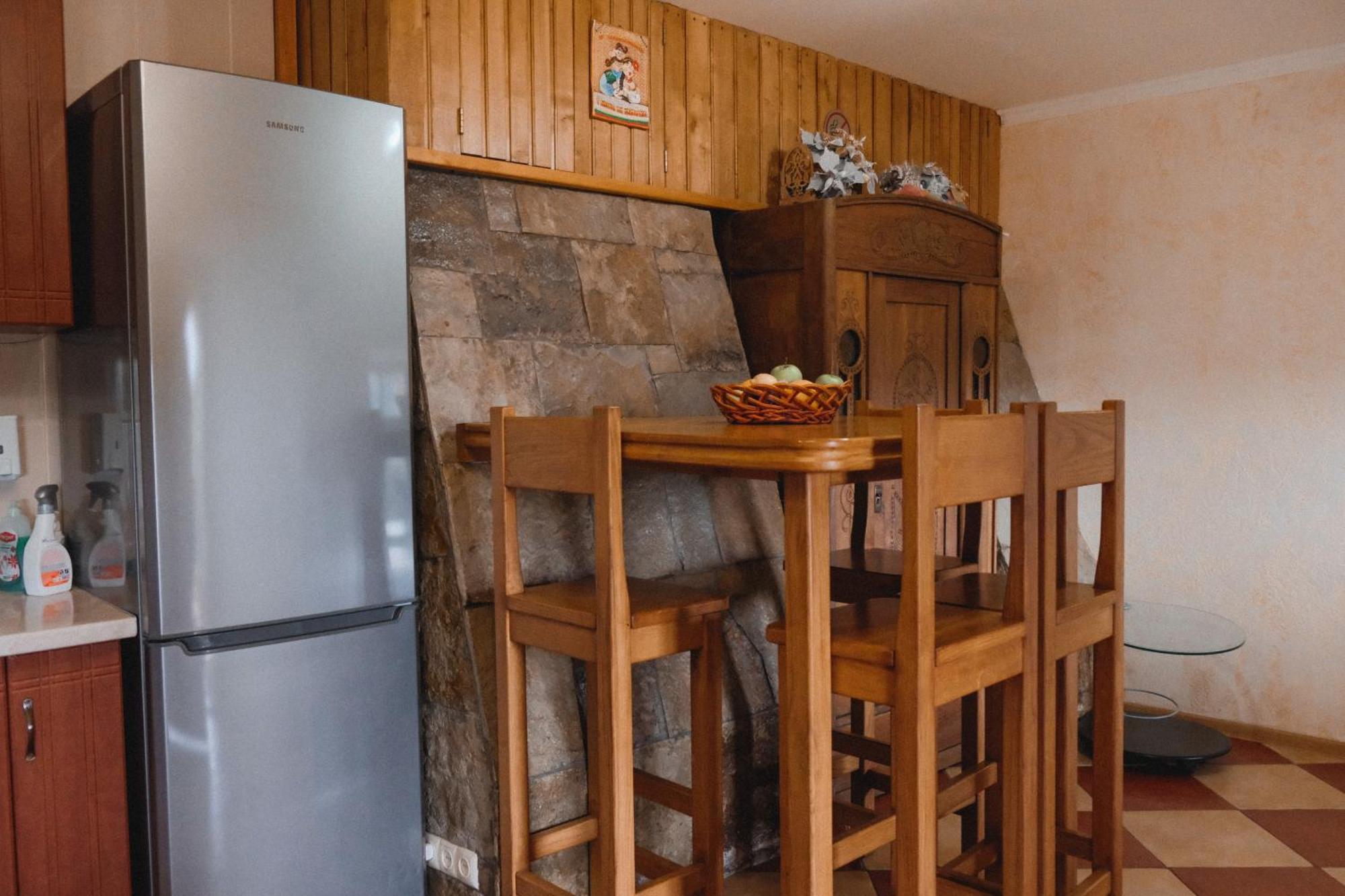Будинок З Видом На Стару Фортецю Kamianets Podilskyi Bagian luar foto